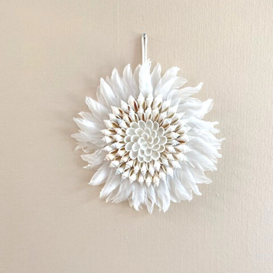 Wandhanger Witte Veren en Schelpen