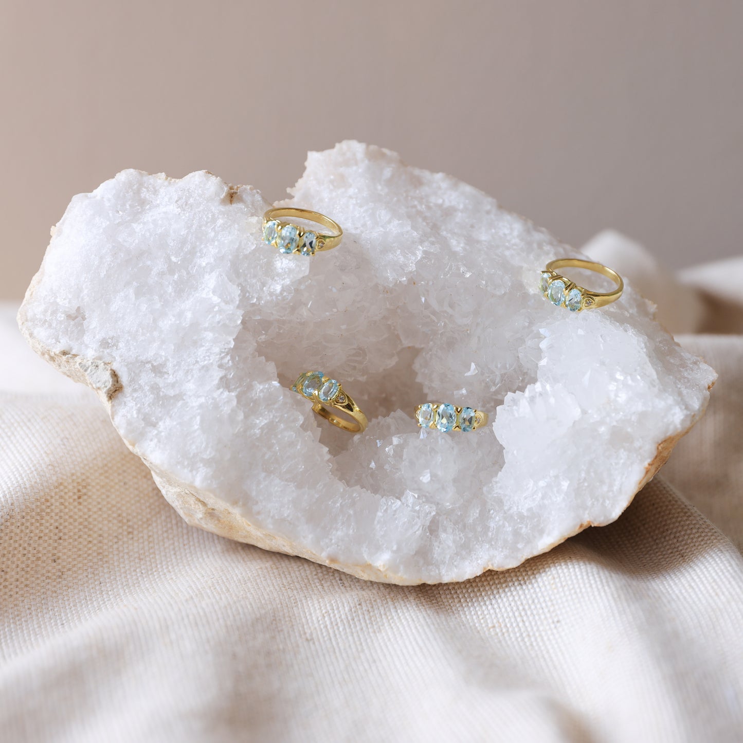 Ring Edelsteen Blue Topaz Gold *MAAT 16