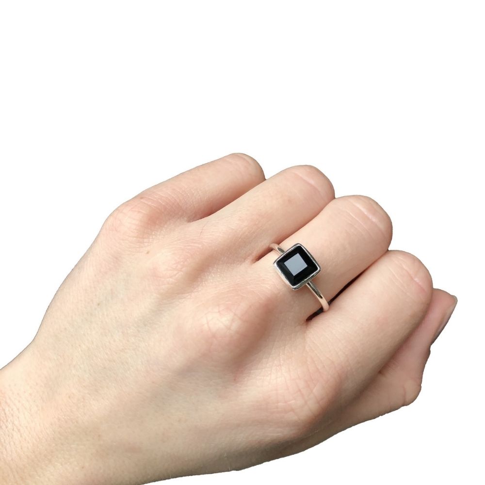 Ring Edelsteen Black Onyx Square Ring Zilver *MAAT 18