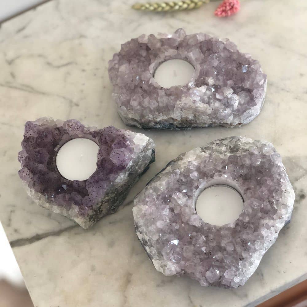 Verschillende waxinelichthouders van Amethyst