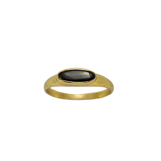 Ring Tiny Black Onyx Signet Gold